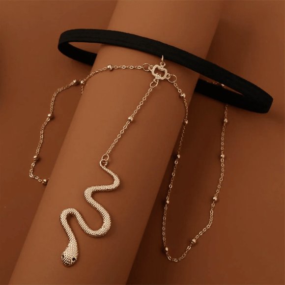 Gorgeous New Snake Thigh Chain - Picture 4 of 8
